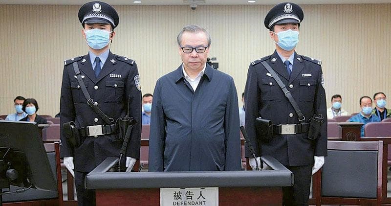 【國際】中國第一貪官賴小民判死到處決僅24天 收賄逾80億、擁百名情婦不乏有知名女星！