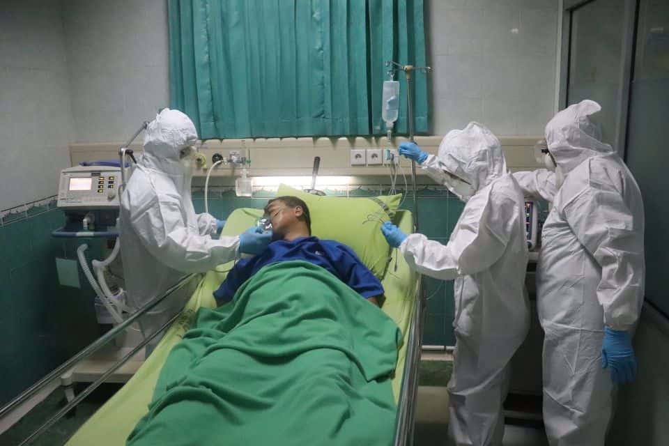 【武漢肺炎】馬來西亞老翁不幸染新冠肺炎 聽天價醫療費輕生了