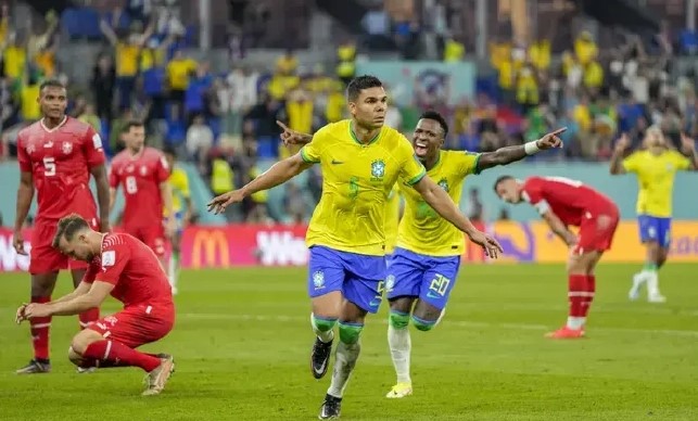 世界杯》卡塞米羅絕殺 小熊進球無效 巴西小勝瑞士