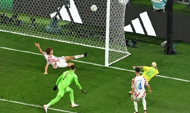 世界杯》內馬爾進球 克羅地亞點球大戰淘汰巴西
