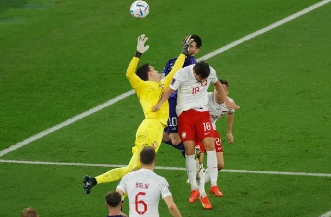 世界杯》梅西失點阿根廷2-0奪頭名 攜手波蘭出線